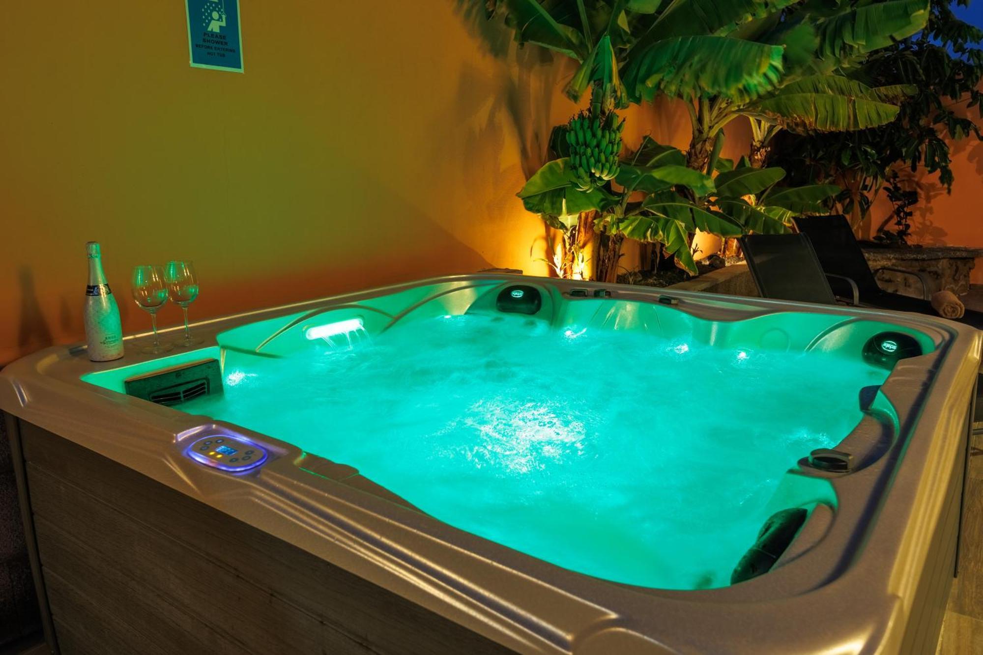 Villa Jacuzzi & Barbecue La Oliva Luaran gambar