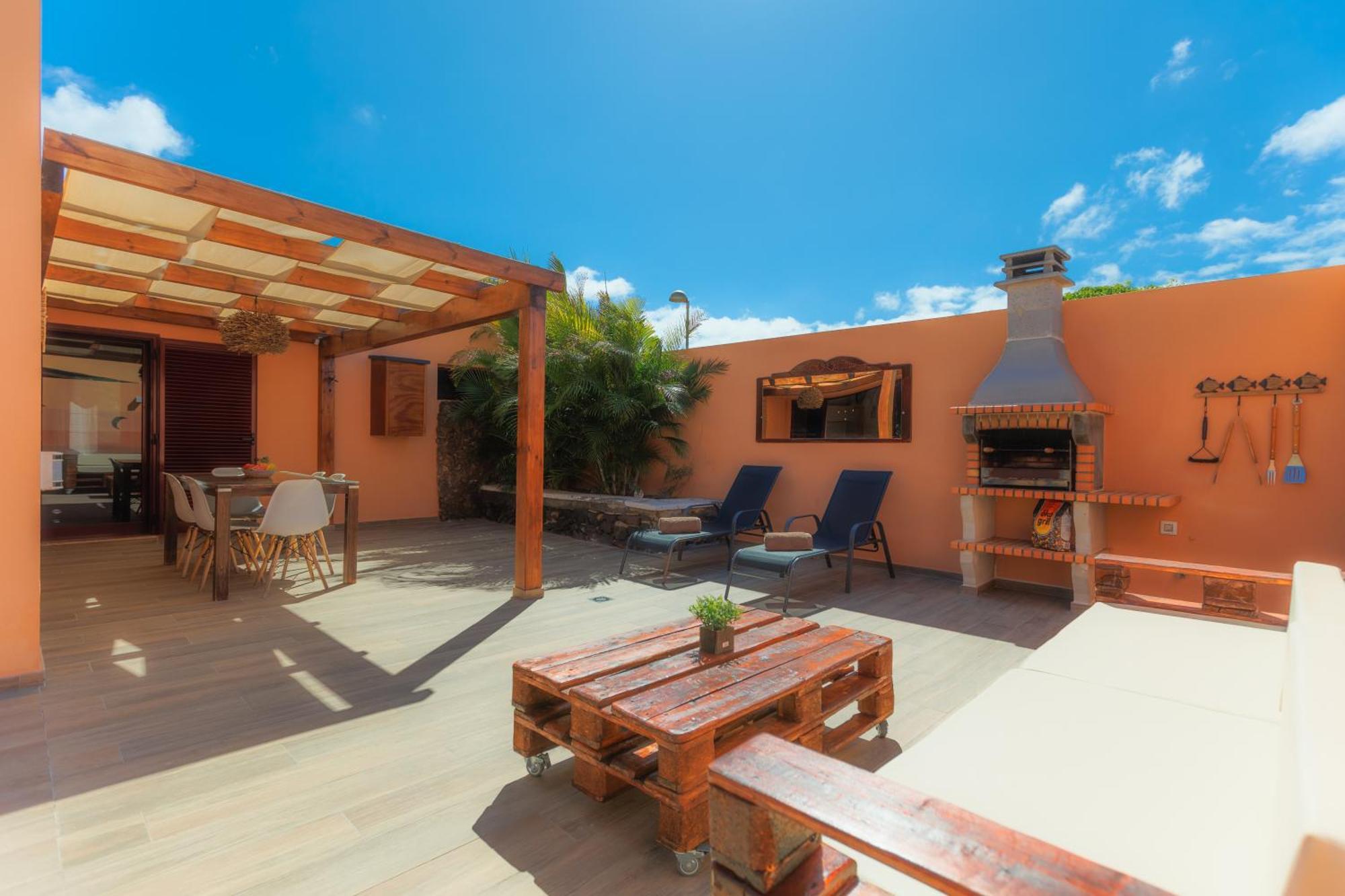 Villa Jacuzzi & Barbecue La Oliva Luaran gambar
